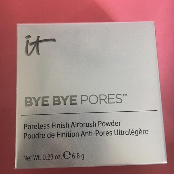 It Cosmetics Other - Bye bye pores porkers airbrush powder brand new